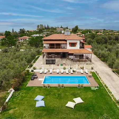 Guest house Kalisun Pool House By Georgalas