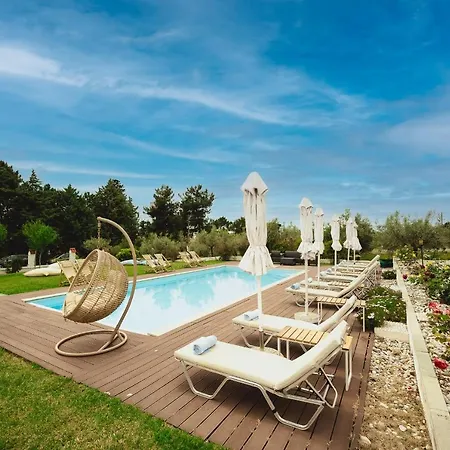 بيت ضيافة Kalisun Pool House By Georgalas