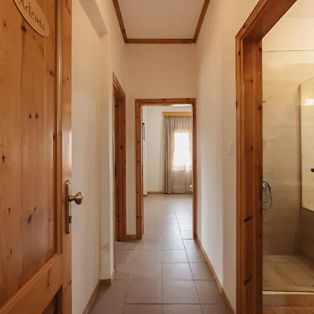 Kalisun Pool House By Georgalas Konukevi