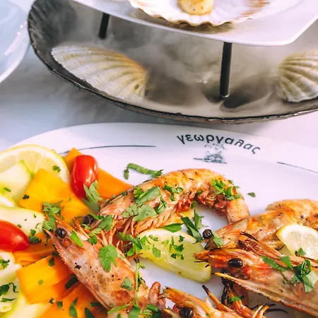 Kalisun Pool House By Georgalas