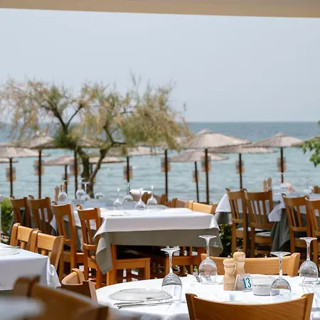 Kalisun Pool House By Georgalas Gasthof Nea Kallikrateia